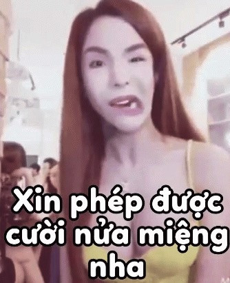 Meme ⚡ Cẩm Lan xin phép được cười nửa miệng