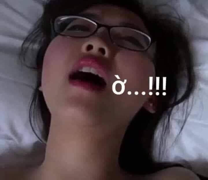 Meme ⚡ Cô gái Nhật đeo kính nói ờ!!!