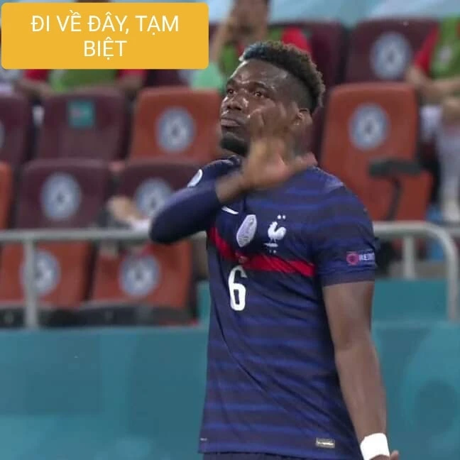 Meme ⚡ Pogba xua tay nói đi về đây, tạm biệt